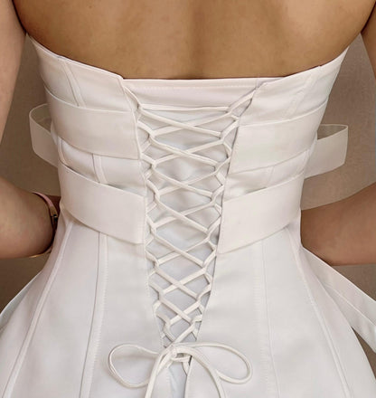 White Bow Embellished Strapless Mini Dress