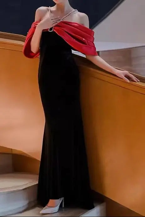 Tove Off Shoulder Velvet Maxi Dress - Red Avalabel