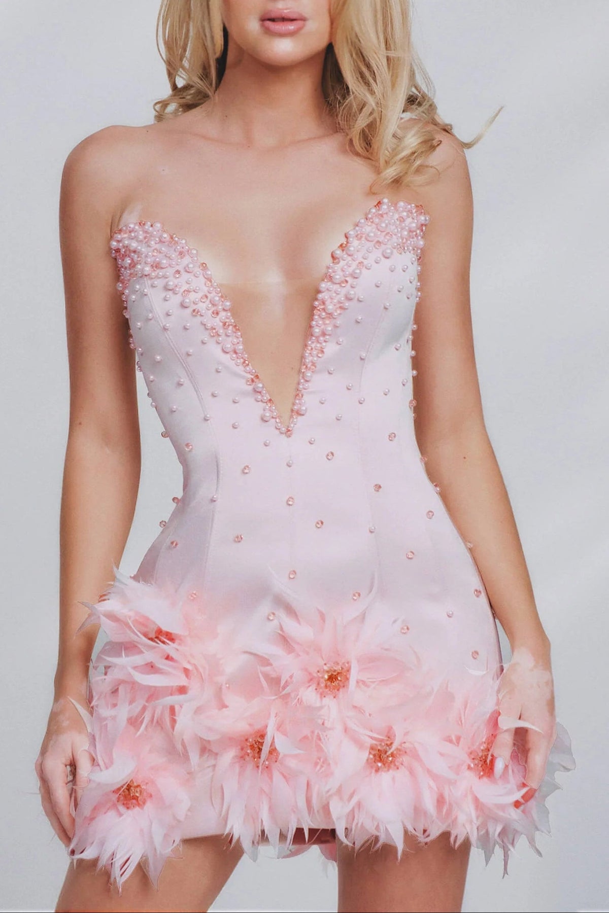 Tube Top deep V-neck pearl bodycon mini dress in pink Avalabel