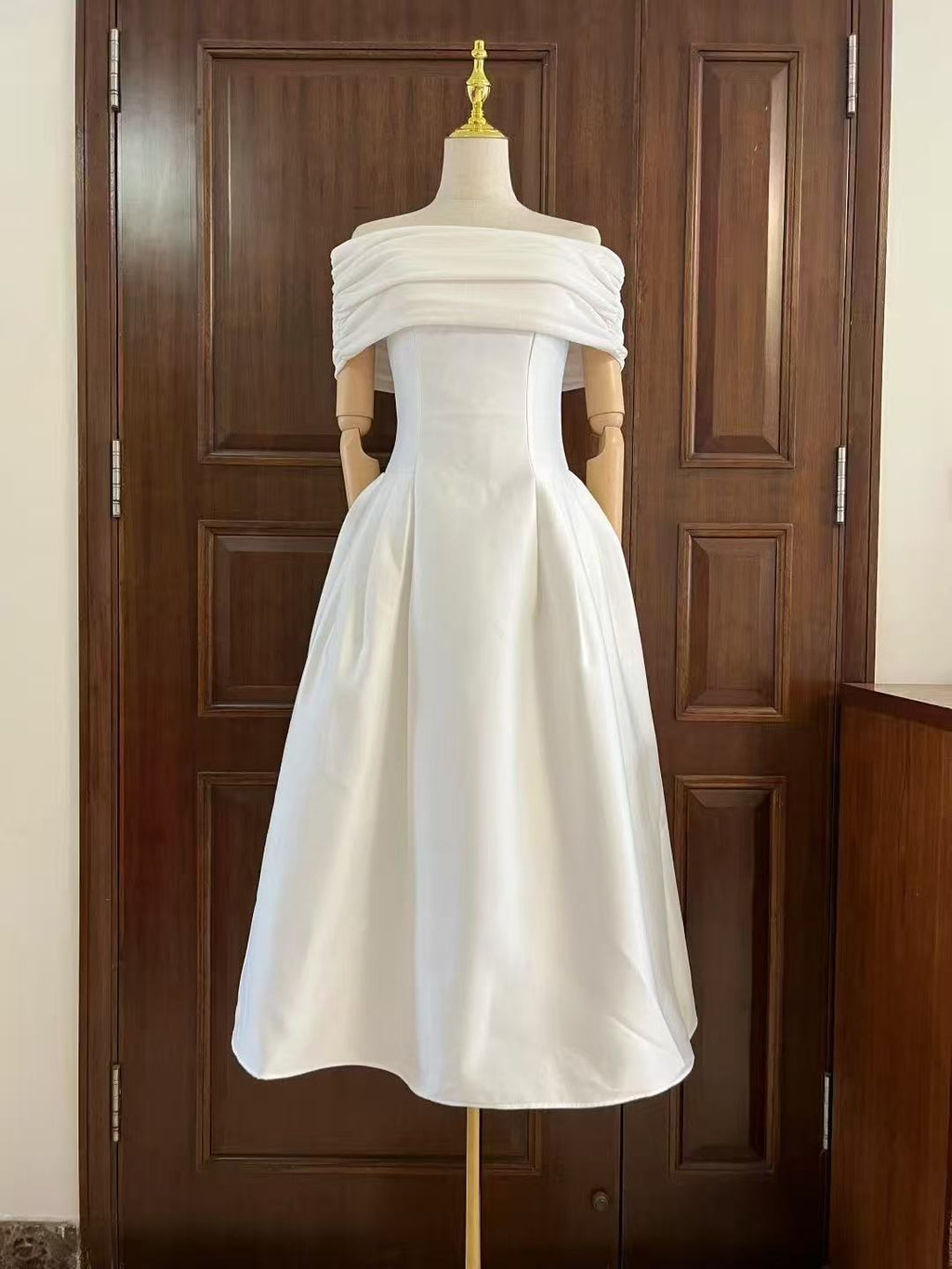 Ainara Off-the-Shoulder Satin White Midi Dress Avalabel