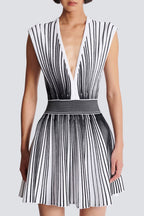 Two-Tone V-Neck Sleeveless Flared Knit Mini Dress Avalabel