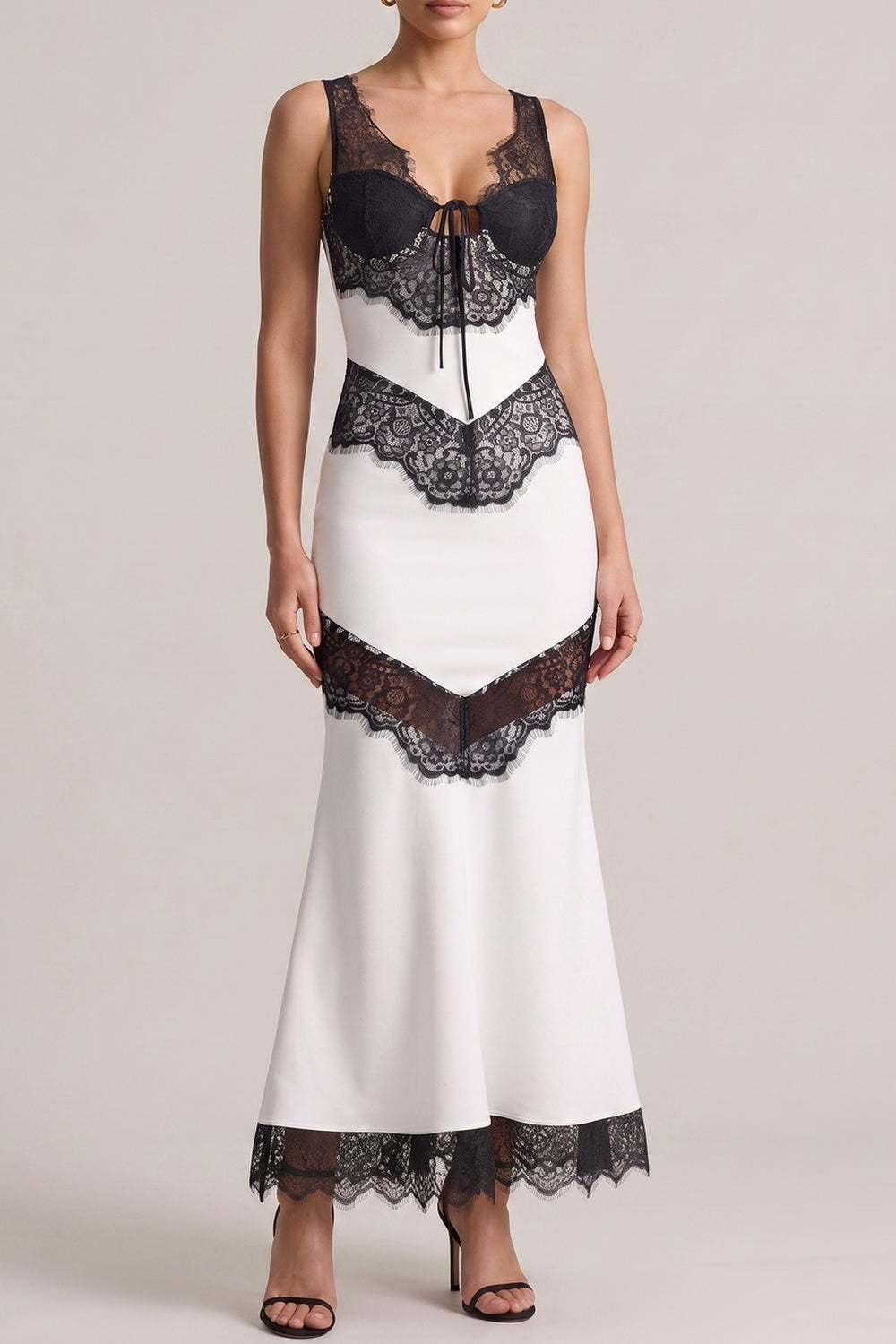 Sleeveless Black Lace Patchwork Mermaid Maxi Dress poava