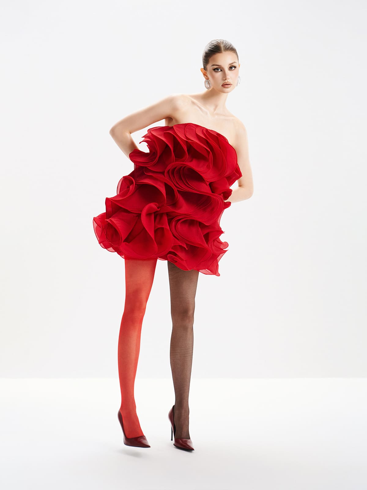 verna Multi-layered 3d pleated mini dress in red Avalabel