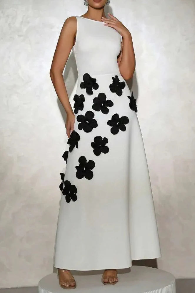 Marcia 3D Flower A-Line Maxi Dress in White Soraya