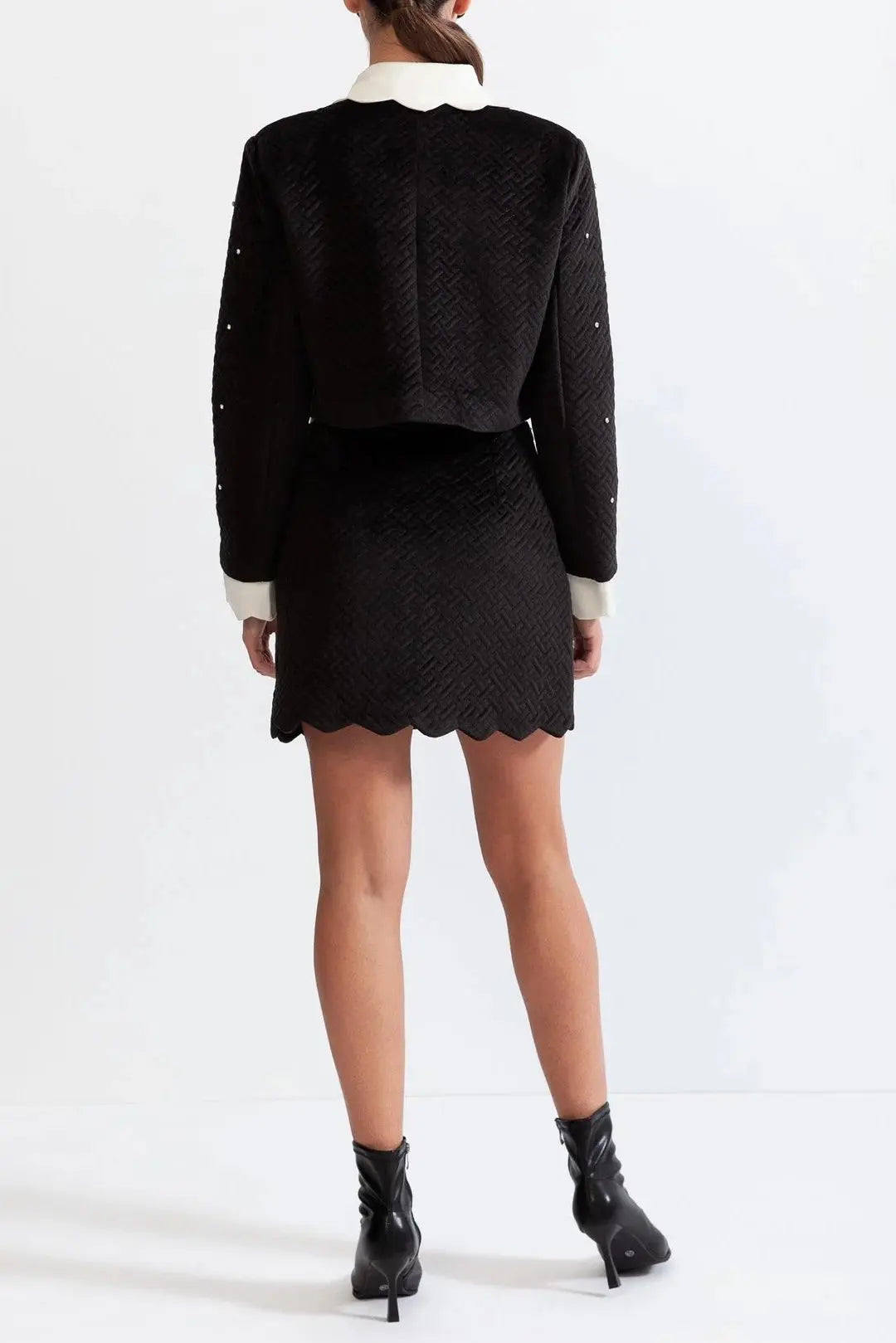marjorie Velvet jewel co-ord - Black Avalabel