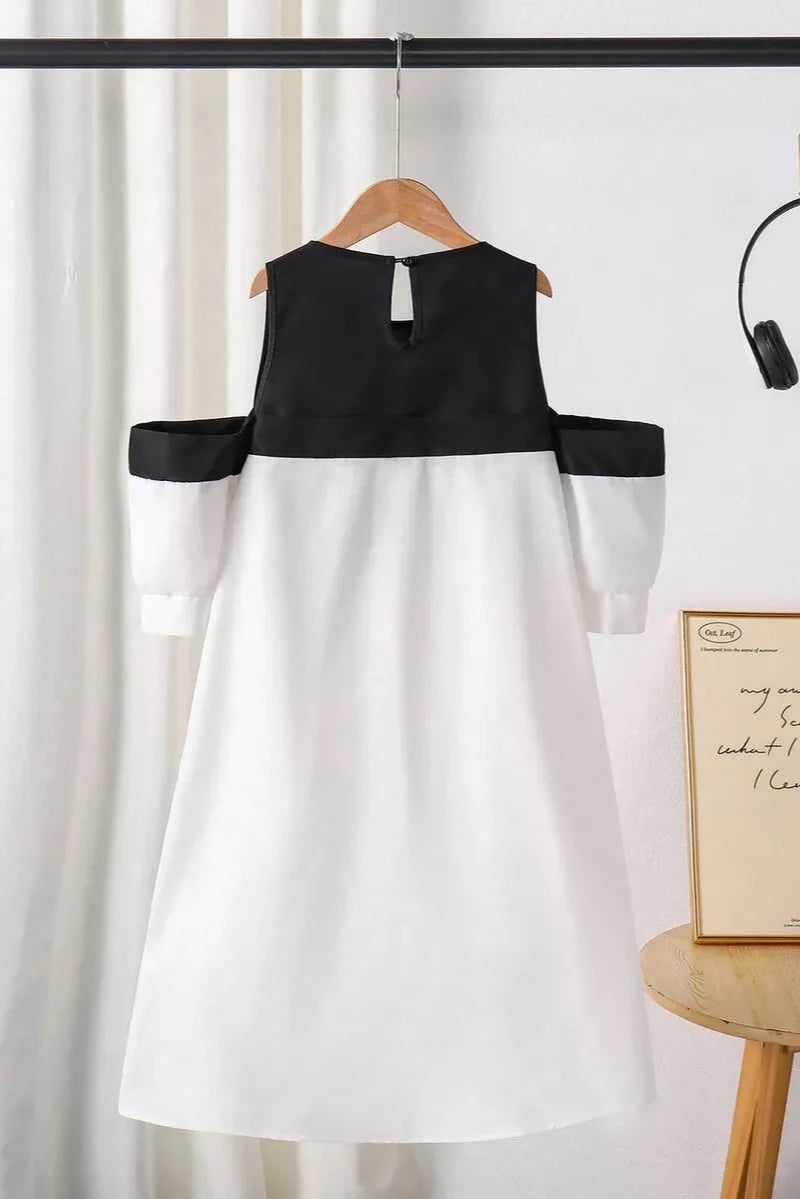 Evelyn Off-Shoulder Contrast Bow Mini Dress Avalabel