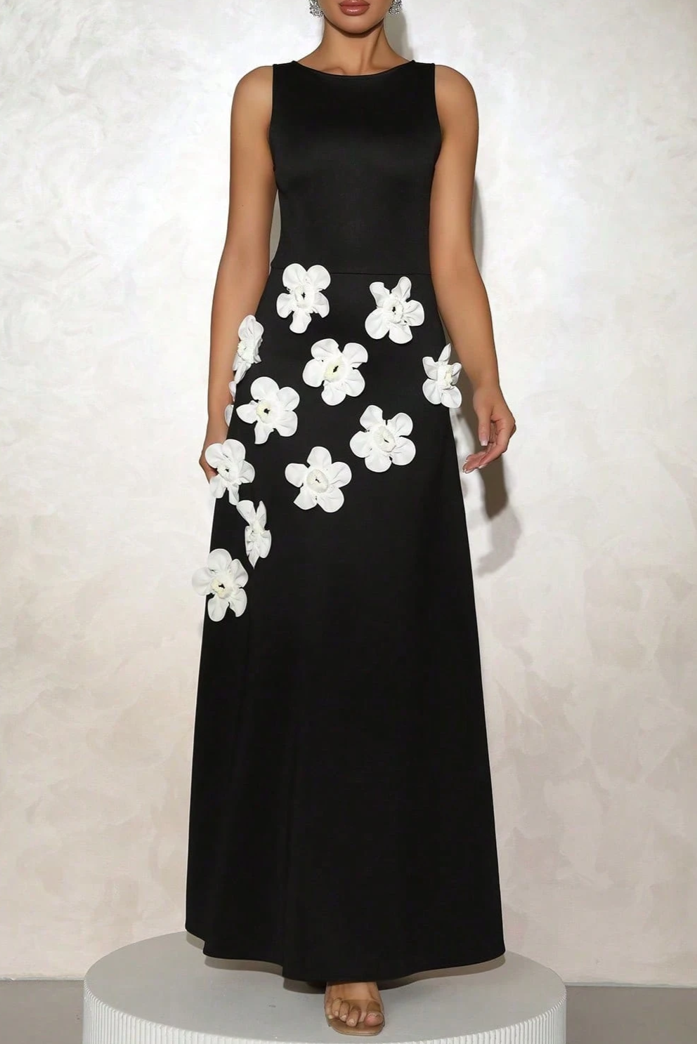Marcia 3D Flower A-Line Maxi Dress in Black