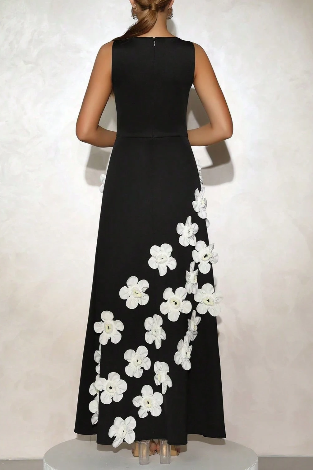 Marcia 3D Flower A-Line Maxi Dress in Black