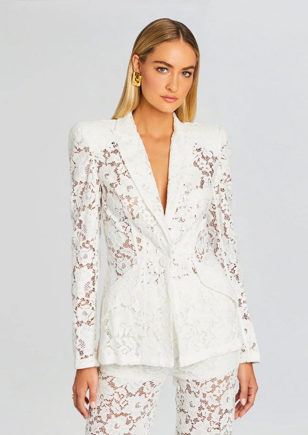 elvira v-neck Lace Blazer set in white Avalabel