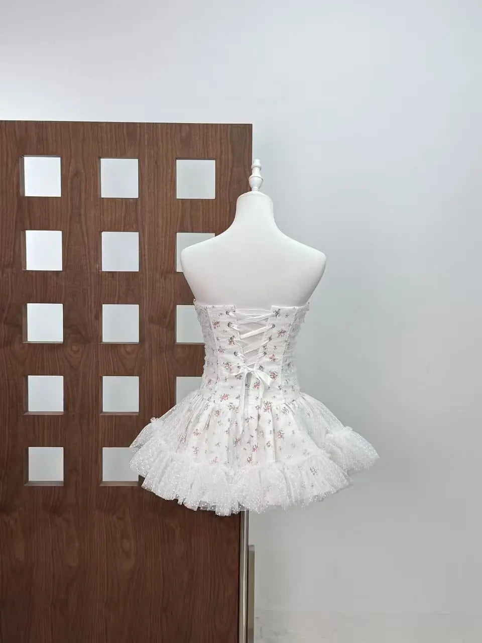 irene floral print strapless tulle mini dress in white Avalabel