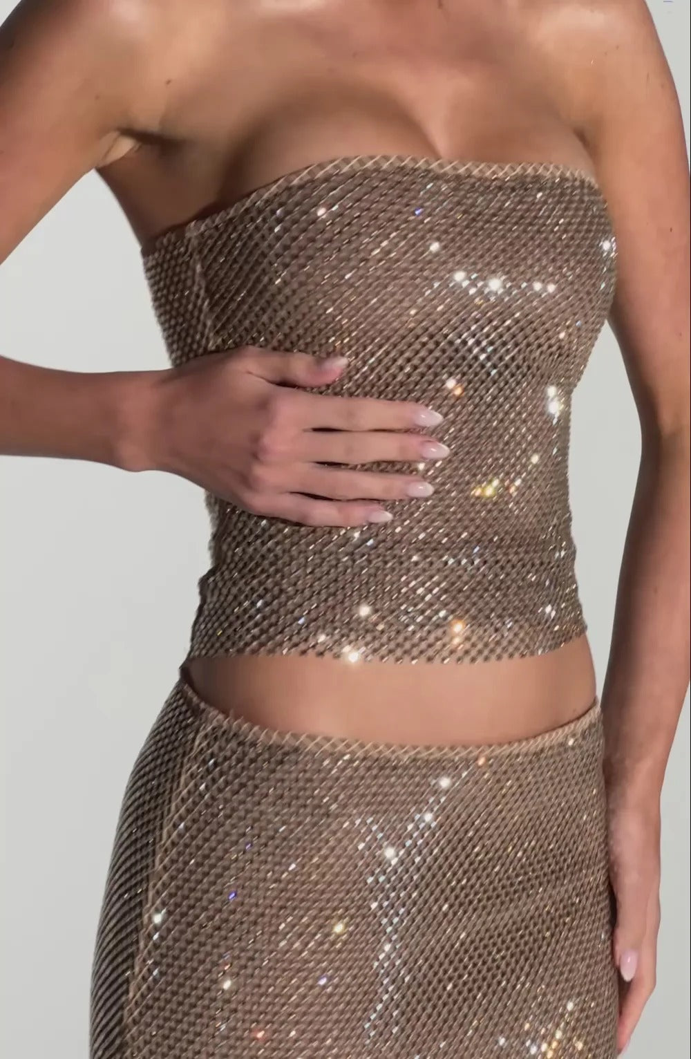 mirabelle sequin tube top maxi skirt suit in gold Avalabel