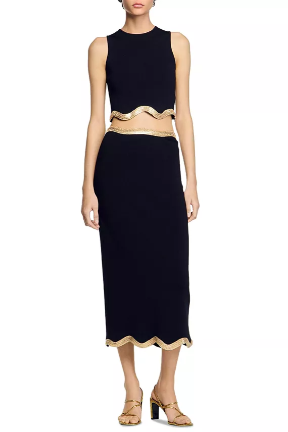 Black Cropped Jumper with Chain Detail Avalabel