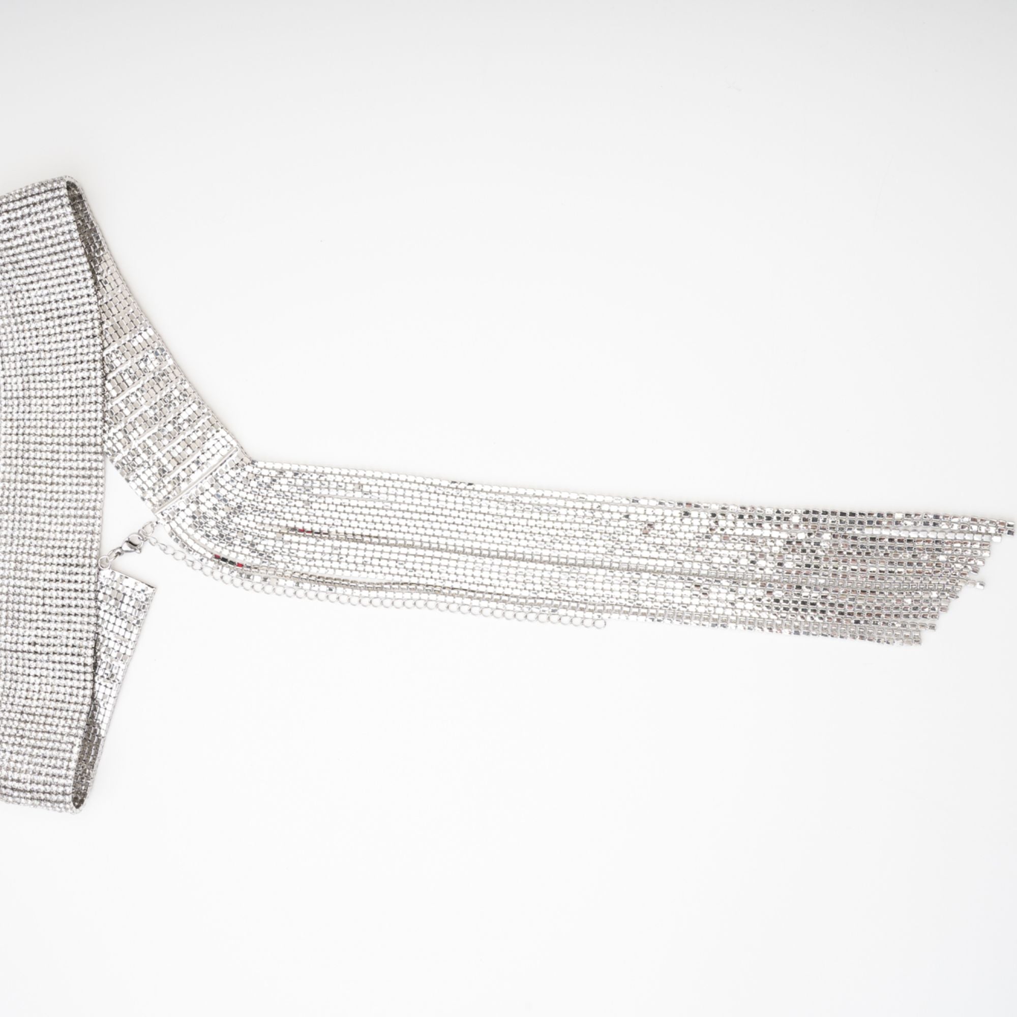 Jeanne Tassel Detail Necklace Avalabel