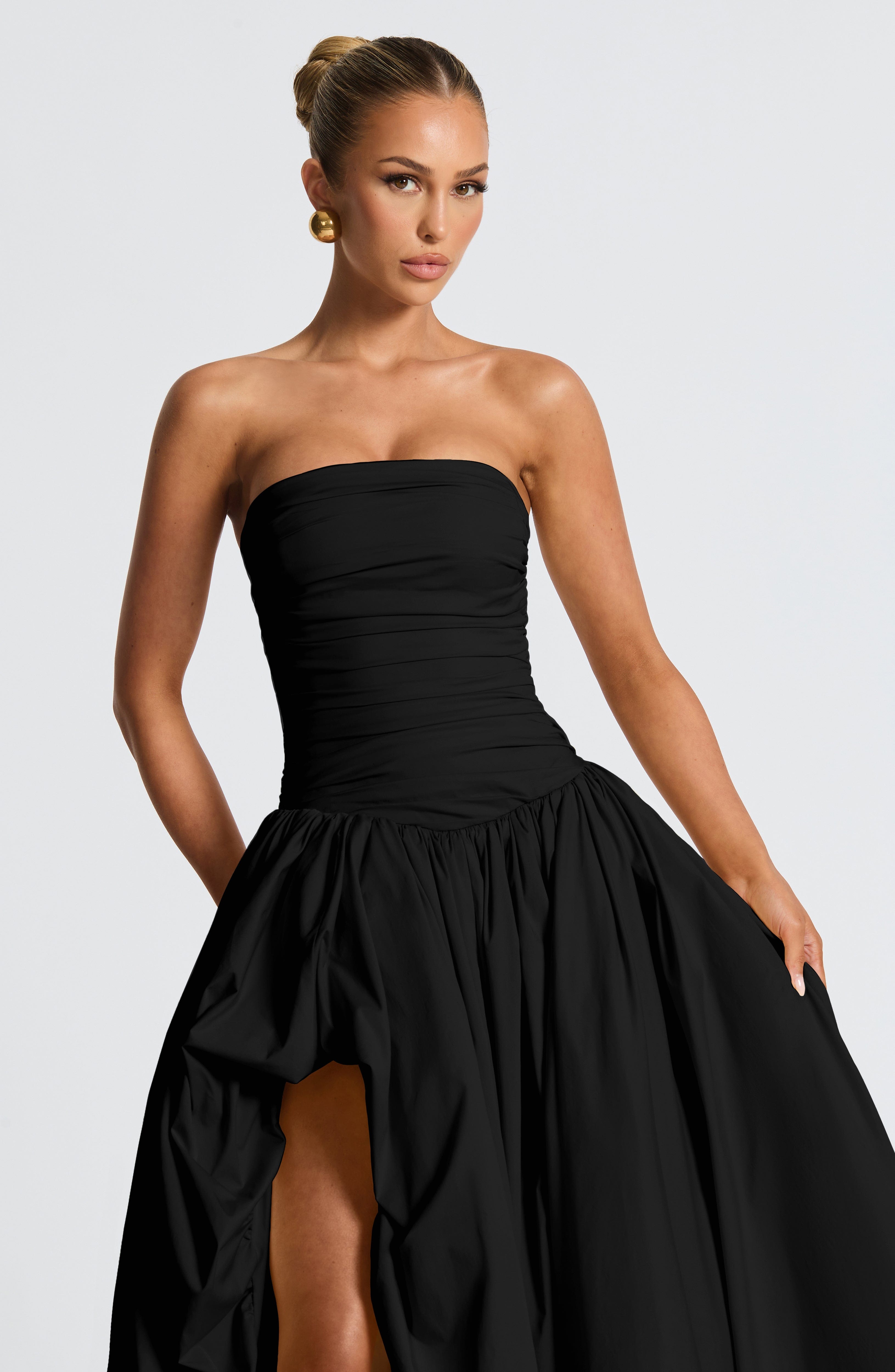 Jillian Maxi Dress - Black Avalabel
