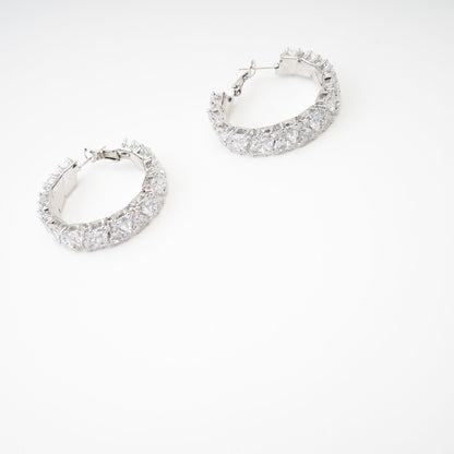 Léa Crystal-Embellished Circle Earrings Avalabel