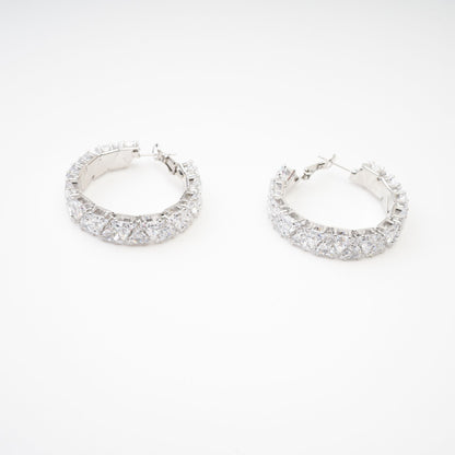 Léa Crystal-Embellished Circle Earrings Avalabel