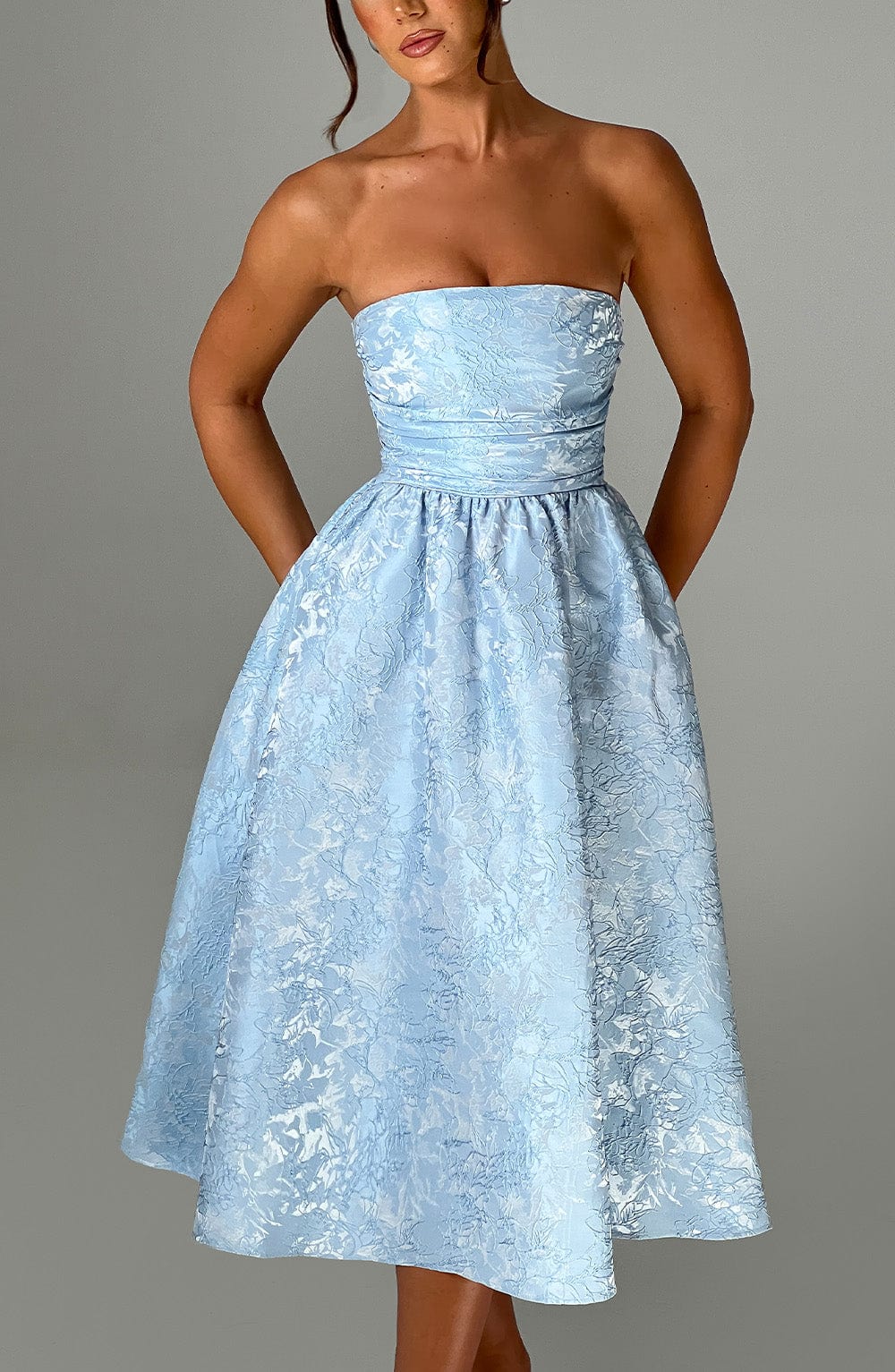 Saoirse Midi Dress - Blue Avalabel