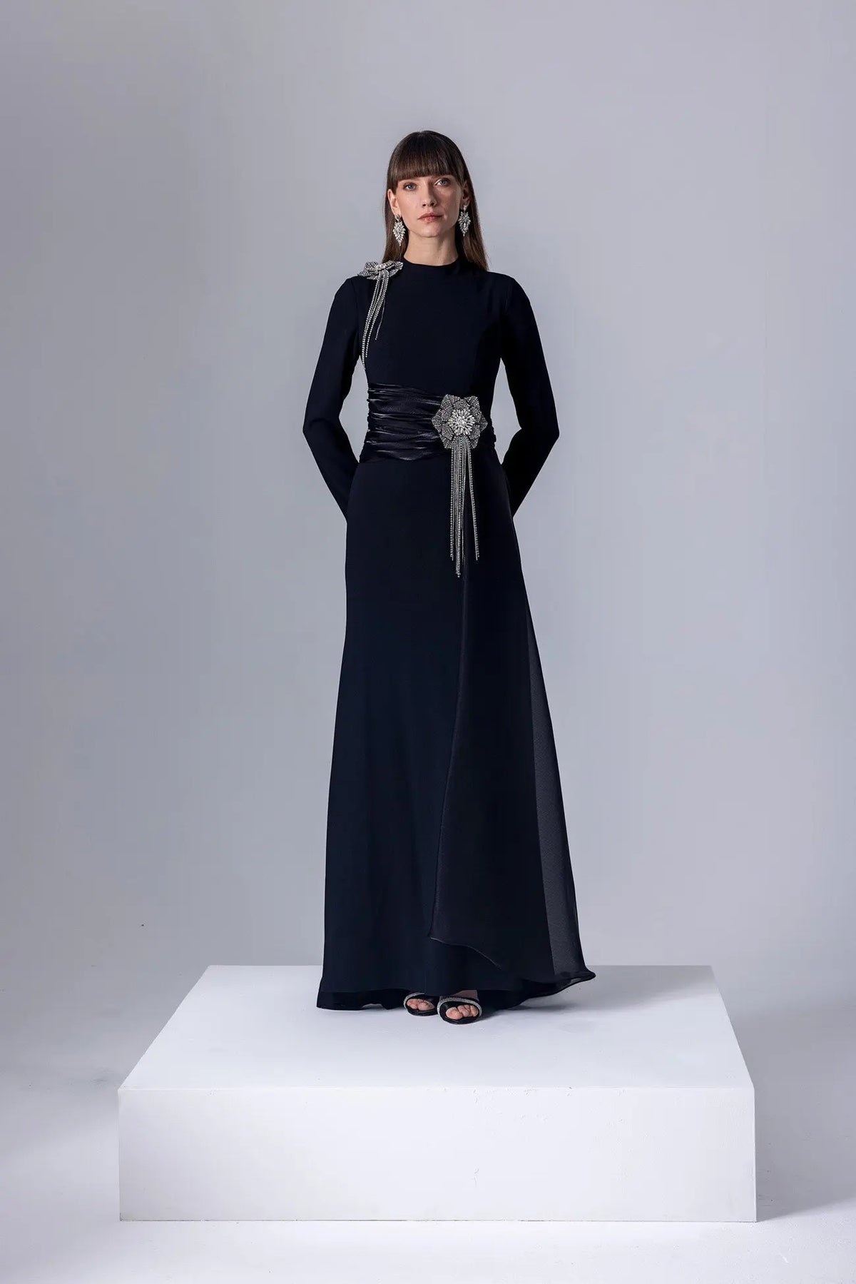 crystal flower Long-sleeve lace pleated maxi dress in blue Avalabel