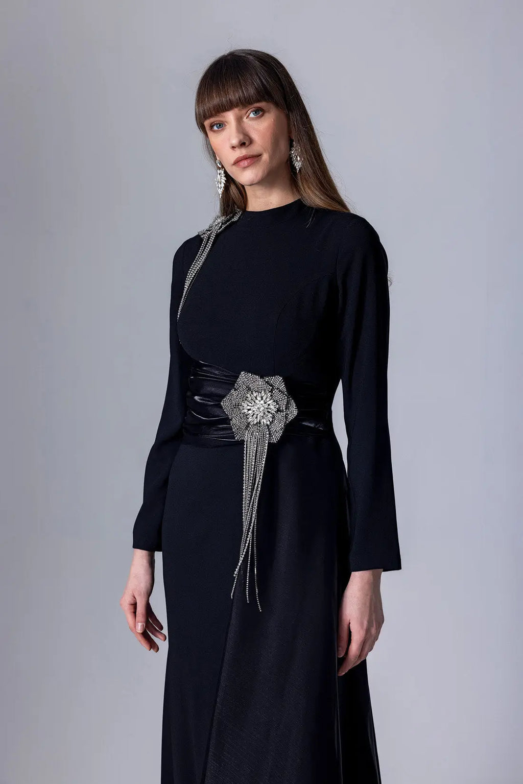 crystal flower Long-sleeve lace pleated maxi dress in blue Avalabel