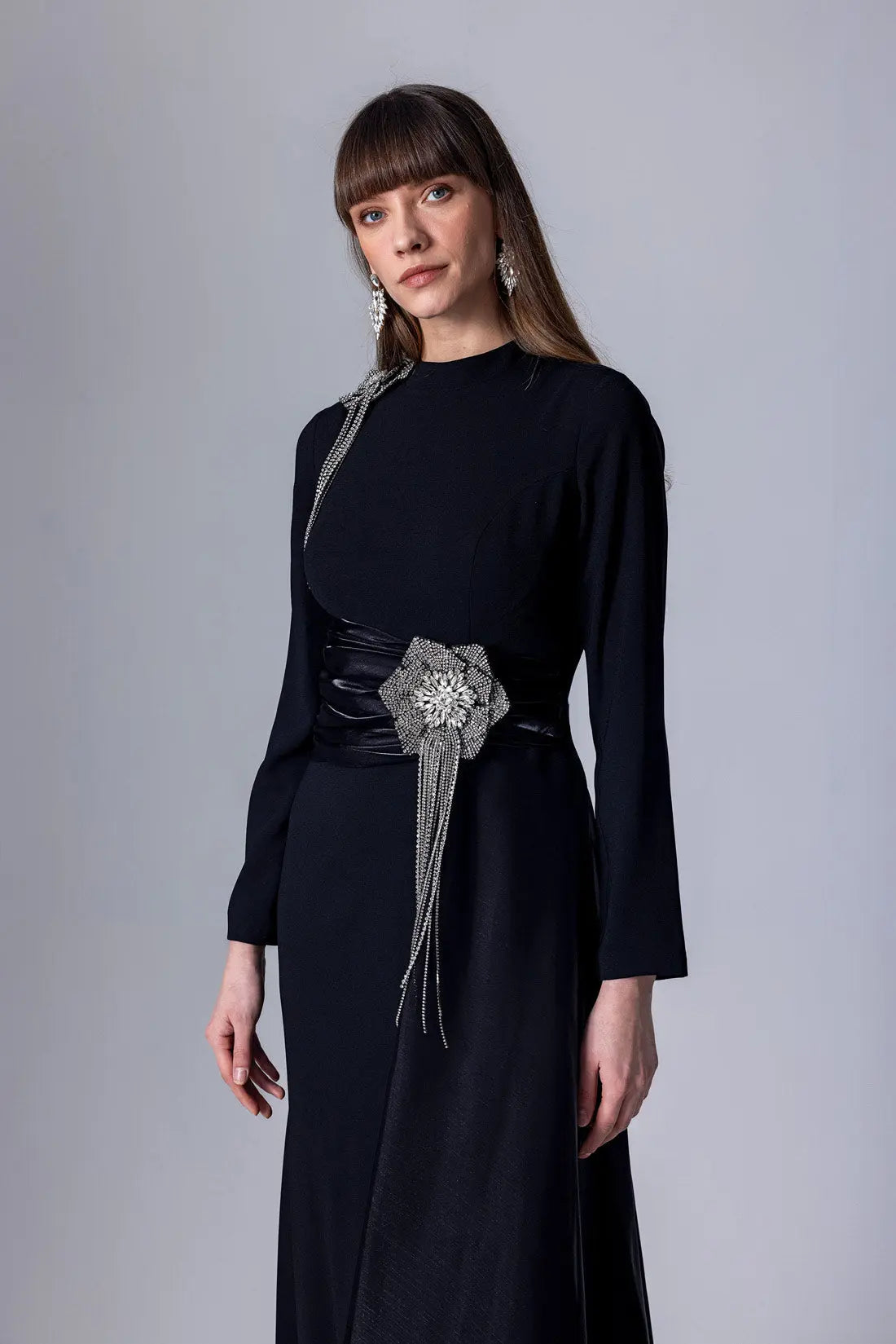 crystal flower Long-sleeve lace pleated maxi dress in blue Avalabel