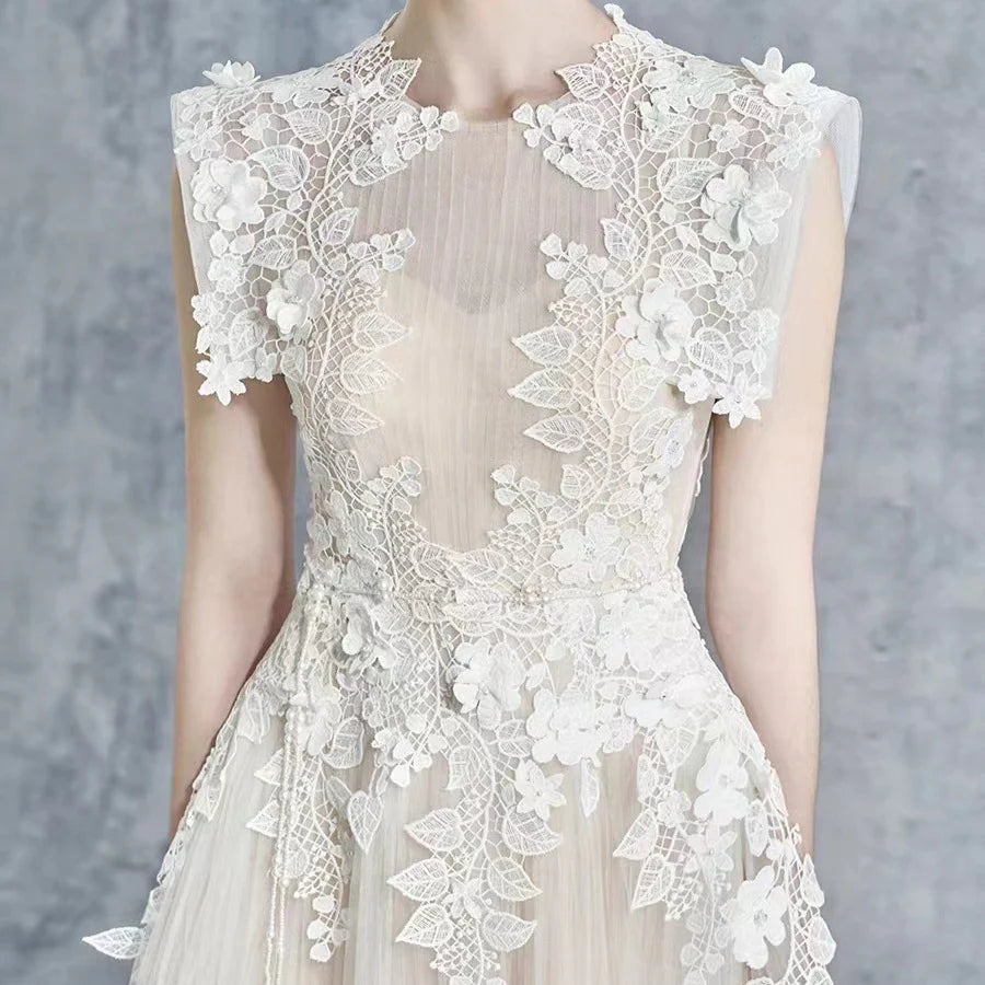 Floral Appliqué Bodice Sleeveless Midi Dress in Beige Avalabel