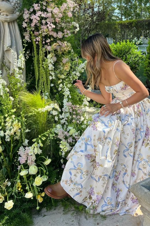 Tasmin Midi Dress - White Floral Avalabel