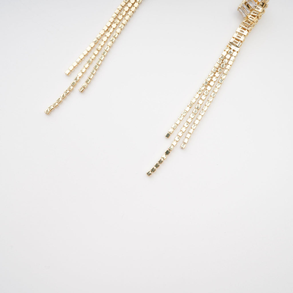 Thérèse Chain Tassel Earrings Avalabel