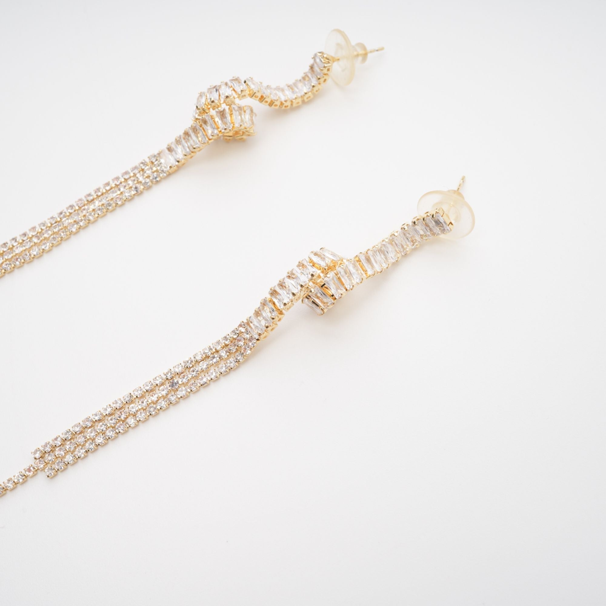 Thérèse Chain Tassel Earrings Avalabel
