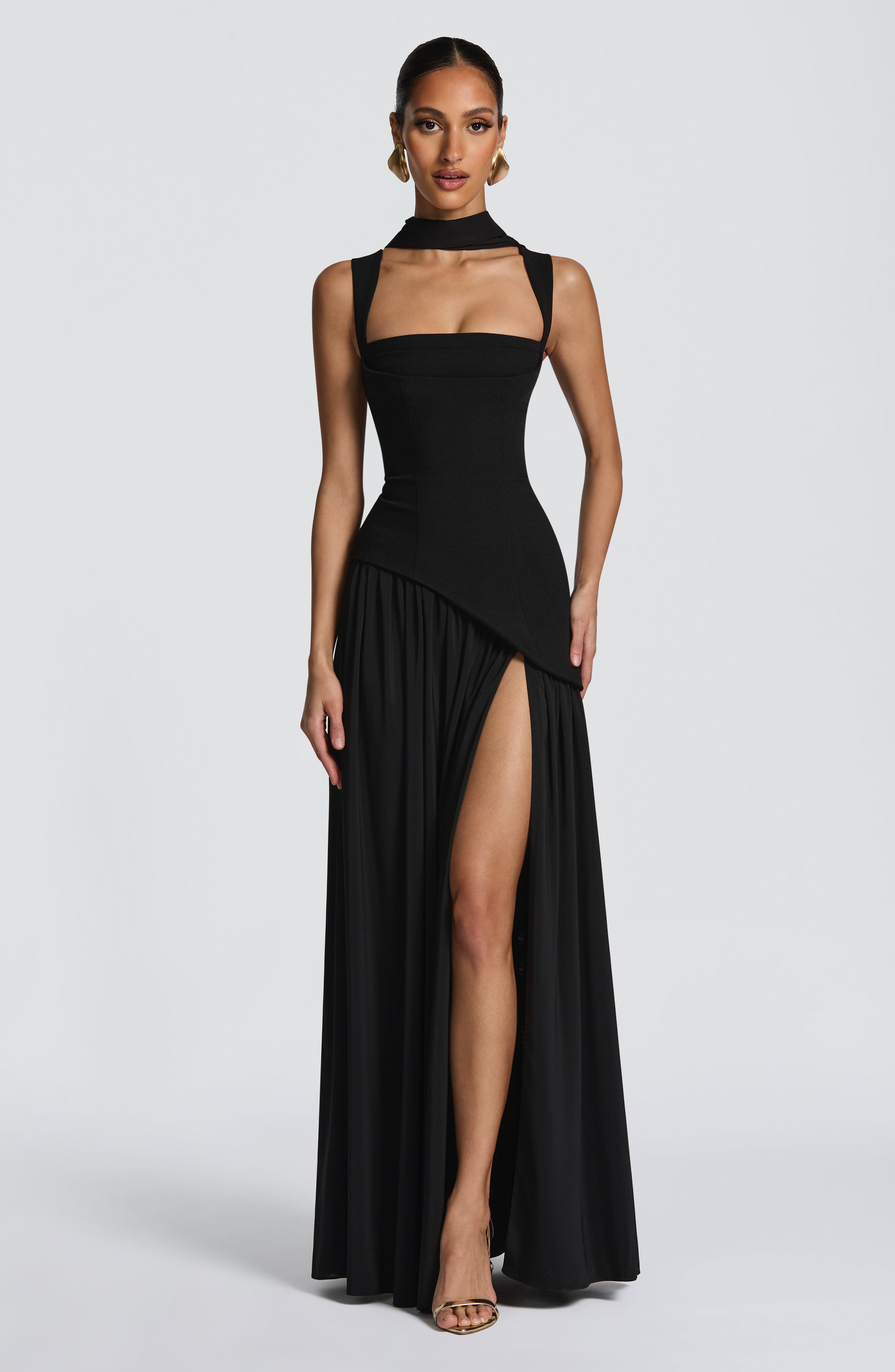 Tullulah Maxi Dress - Black Avalabel