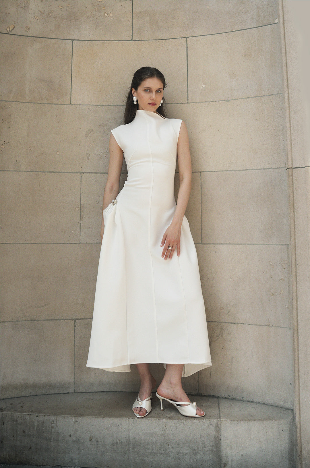 Paca Choker Sleeveless Maxi Dress Avalabel