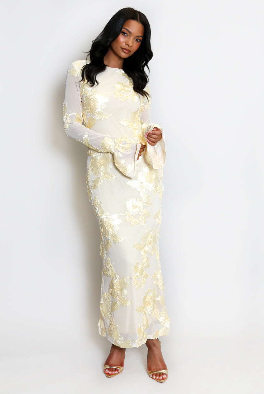 Floral Lace Lined Flute Cuffs Midi Dress Soraya